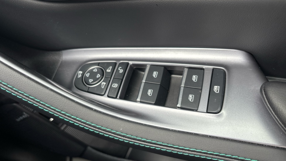 BYD Seal U 1.5 DM-i Comfort 5dr Auto Estate - Image 22