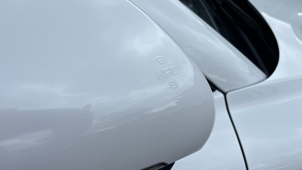 BYD Seal U 1.5 DM-i Comfort 5dr Auto Estate - Image 42