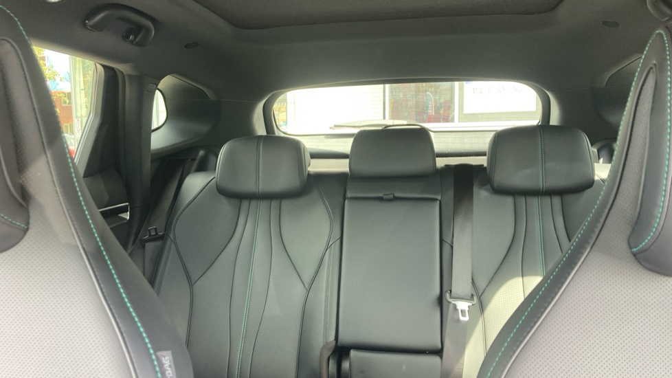 BYD Seal U 1.5 DM-i Comfort 5dr Auto Estate - Image 15