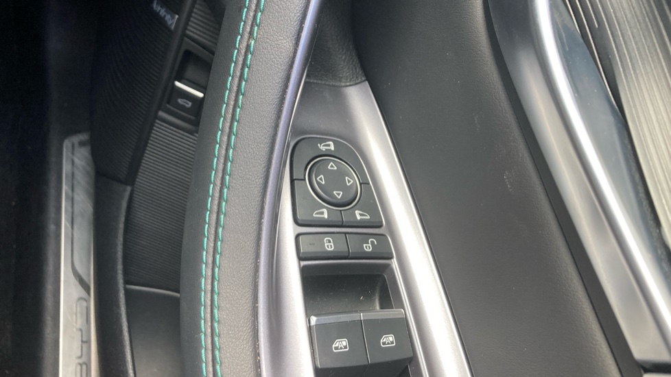 BYD Seal U 1.5 DM-i Comfort 5dr Auto Estate - Image 34