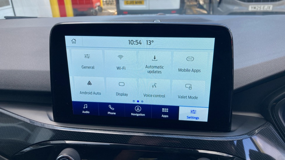 Ford Kuga 1.5 EcoBoost 150 ST-Line Edition 5dr Petrol Estate - Image 27
