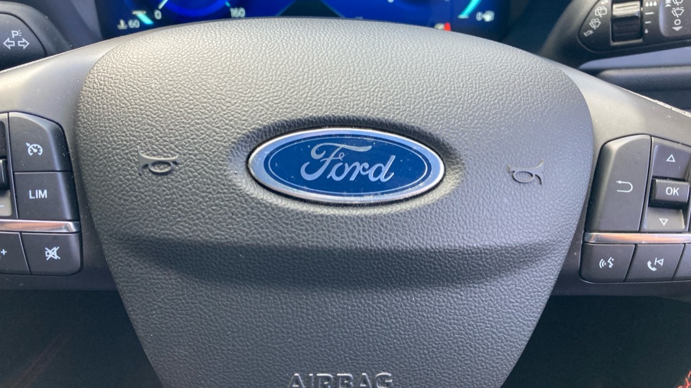 Ford Kuga 1.5 EcoBoost 150 ST-Line Edition 5dr Petrol Estate - Image 30