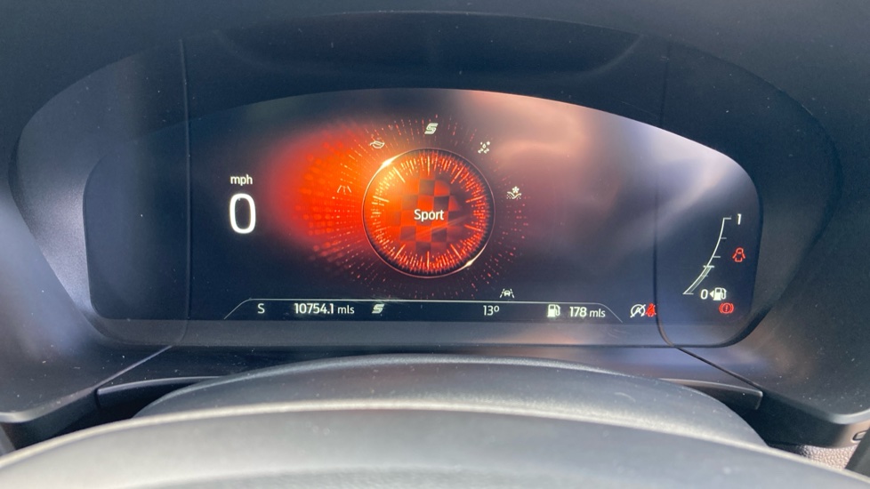 Ford Kuga 1.5 EcoBoost 150 ST-Line Edition 5dr Petrol Estate - Image 37