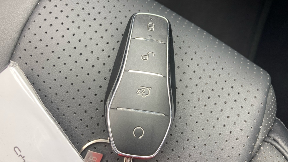 BYD Seal U 1.5 DM-i Boost 5dr Auto Estate - Image 19