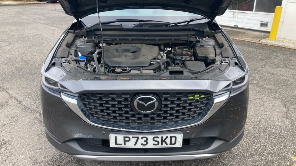 Mazda CX-5 2.0 e-Skyactiv G MHEV Newground 5dr Petrol Estate - Image 8