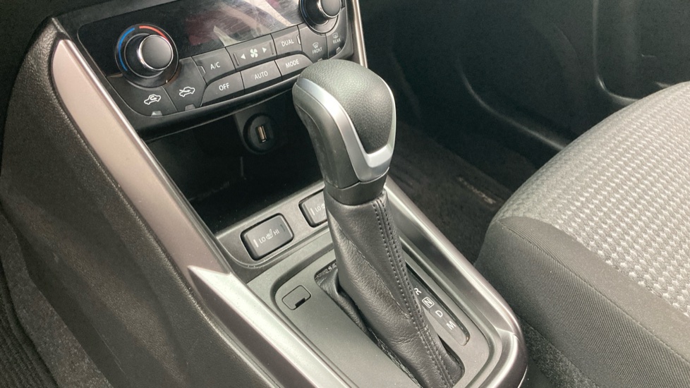 Suzuki S-Cross 1.5 Hybrid Motion 5dr AGS Hybrid Hatchback - Image 13