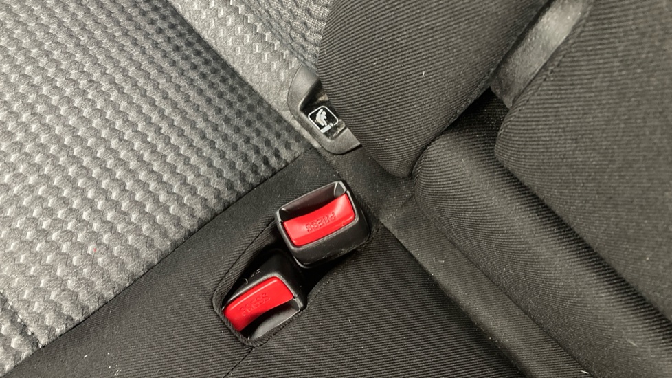 Suzuki S-Cross 1.5 Hybrid Motion 5dr AGS Hybrid Hatchback - Image 17