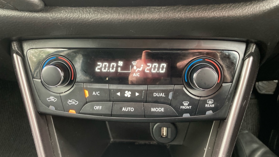 Suzuki S-Cross 1.5 Hybrid Motion 5dr AGS Hybrid Hatchback - Image 33