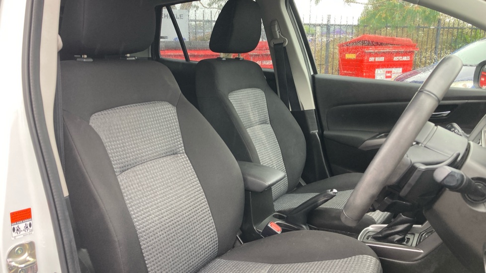 Suzuki S-Cross 1.5 Hybrid Motion 5dr AGS Hybrid Hatchback - Image 38