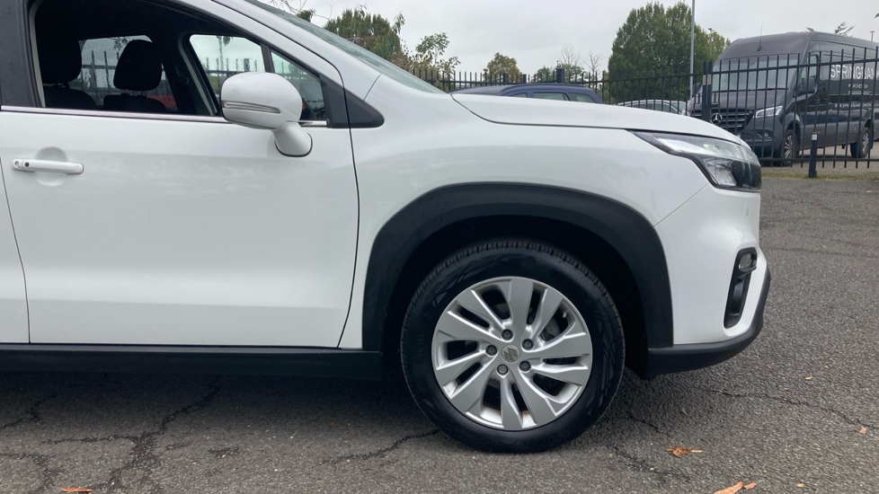 Suzuki S-Cross 1.5 Hybrid Motion 5dr AGS Hybrid Hatchback - Image 39