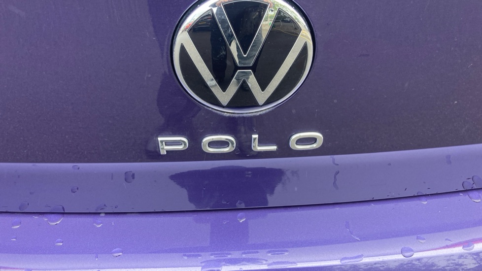 Volkswagen Polo 1.0 TSI Life 5dr Petrol Hatchback - Image 33