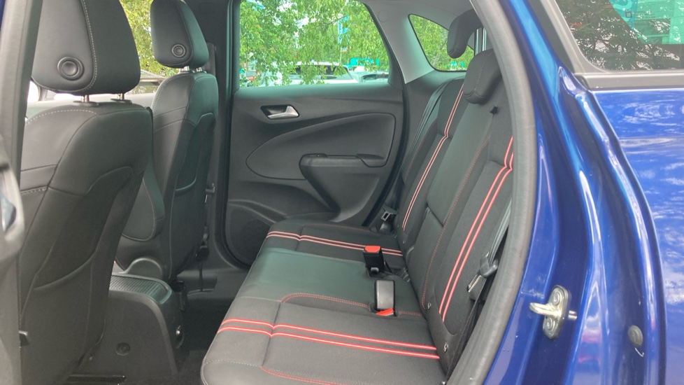 Vauxhall Crossland 1.2 SRi Nav 5dr Petrol Hatchback - Image 16