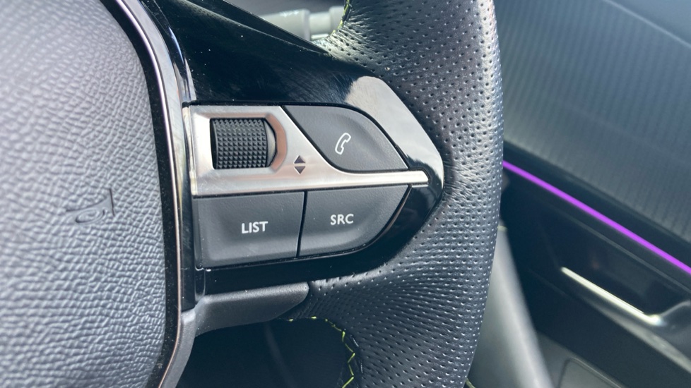 Peugeot 2008 115kW GT 54kWh 5dr Auto Electric Estate - Image 23