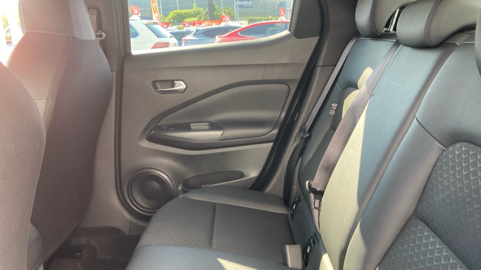 Nissan Juke 1.0 DiG-T 114 N-Connecta 5dr Petrol Hatchback - Image 16