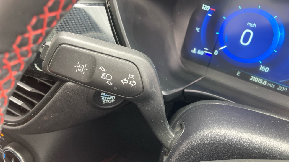 Ford Kuga 2.5 FHEV ST-Line X Edition 5dr CVT Hybrid Estate - Image 25