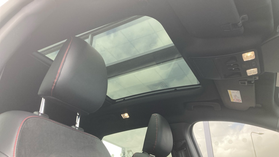 Ford Kuga 2.5 FHEV ST-Line X Edition 5dr CVT Hybrid Estate - Image 43