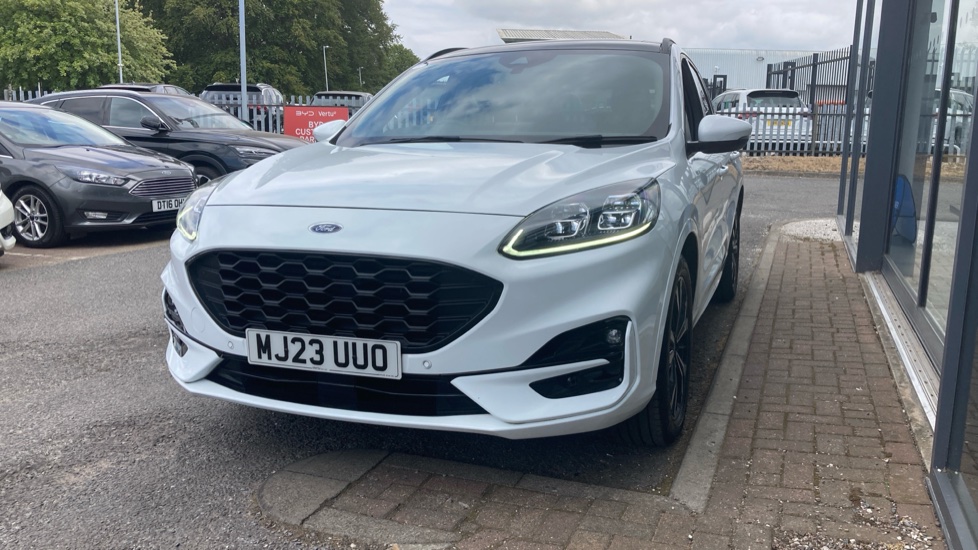 Ford Kuga 2.5 FHEV ST-Line X Edition 5dr CVT Hybrid Estate - Image 45