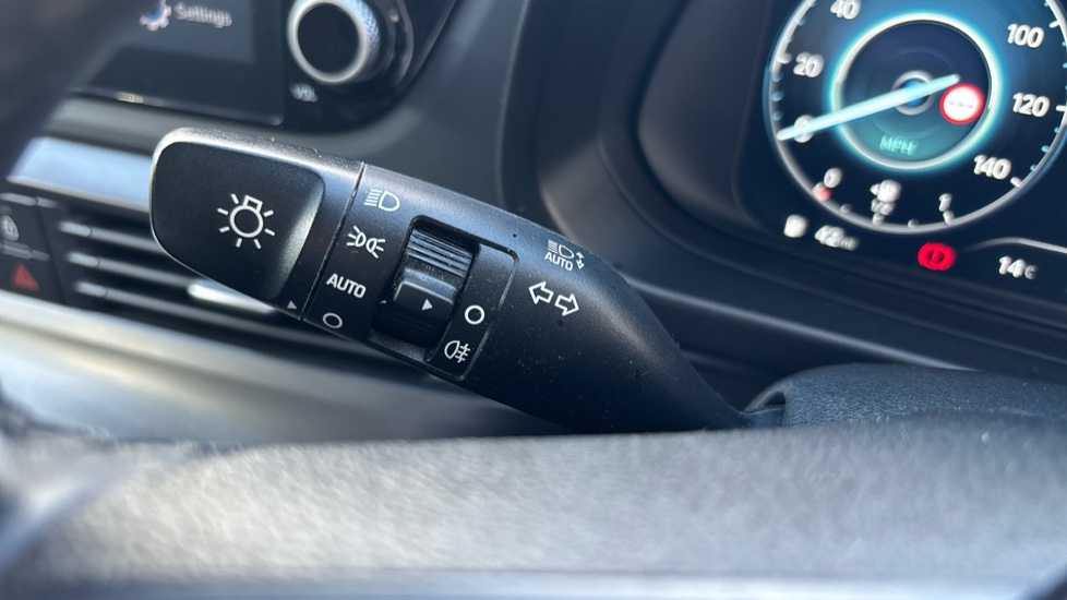 Hyundai BAYON 1.0 TGDi 48V MHEV SE Connect 5dr DCT Petrol Hatchback - Image 27