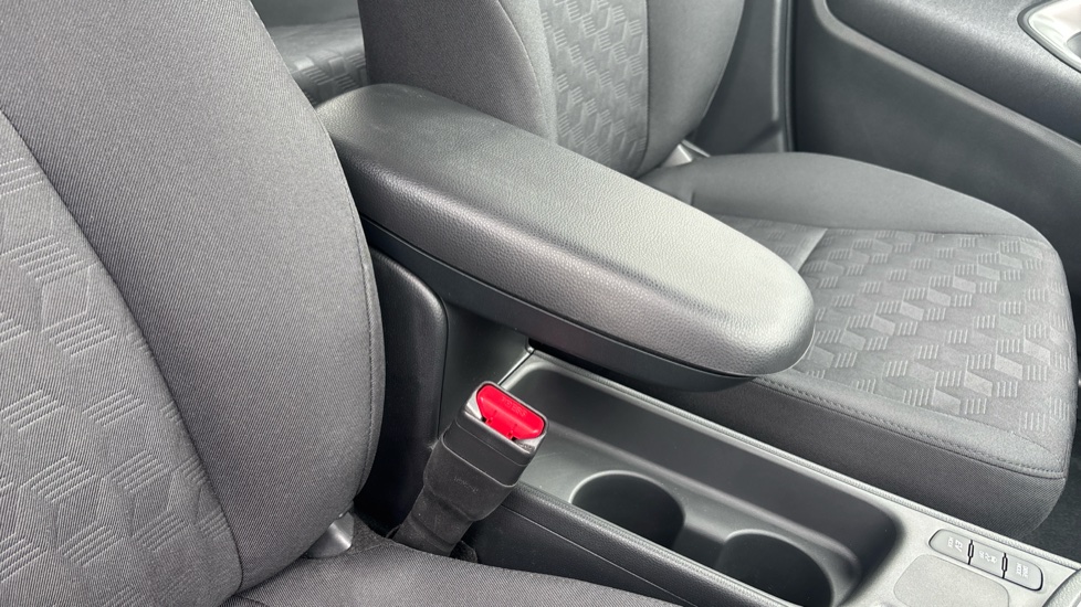 Toyota Yaris 1.5 Hybrid Icon 5dr CVT Hybrid Hatchback - Image 36