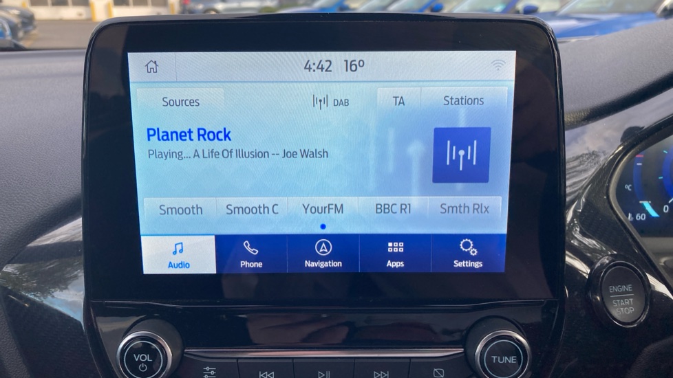 Ford Fiesta 1.0 EcoBoost Hybrid mHEV 125 ST-Line X 5dr Petrol Hatchback - Image 12