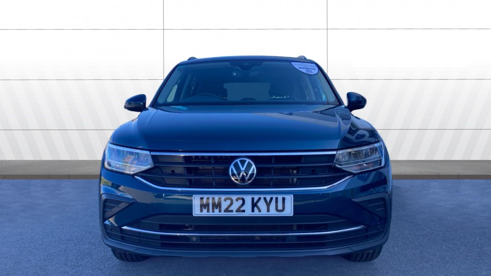 Volkswagen Tiguan 1.5 TSI 150 Life 5dr DSG Petrol Estate - Image 3