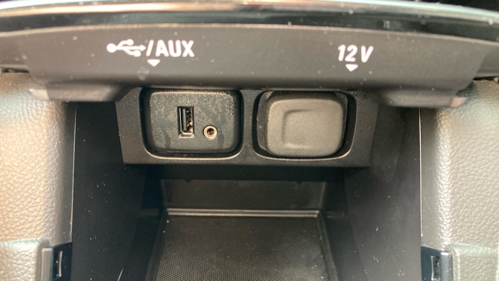 Vauxhall Mokka X 1.4T ecoTEC Active 5dr Petrol Hatchback - Image 31