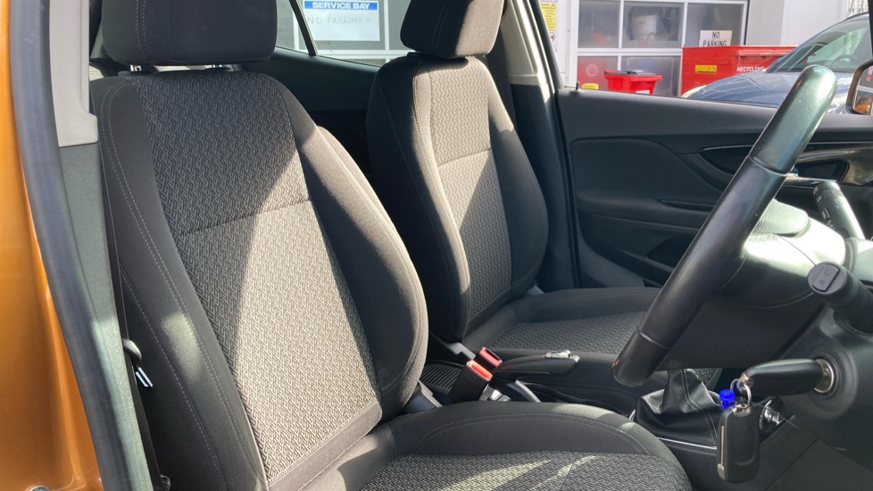 Vauxhall Mokka X 1.4T ecoTEC Active 5dr Petrol Hatchback - Image 33