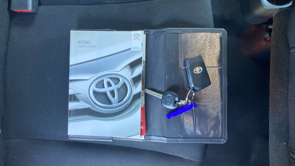 Toyota Aygo 1.0 VVT-i X-Cite 4 5dr Petrol Hatchback - Image 19