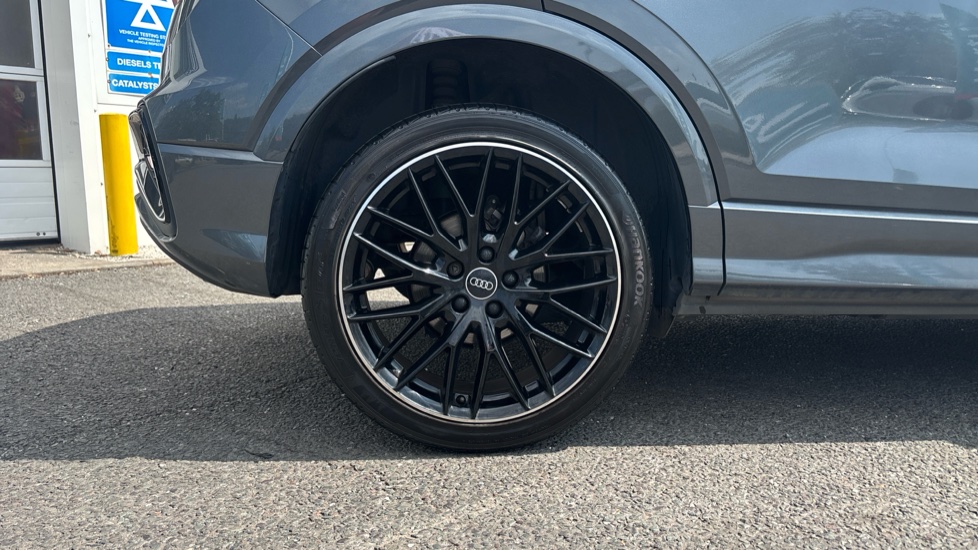Audi Q2 35 TFSI Black Edition 5dr S Tronic Petrol Estate - Image 7