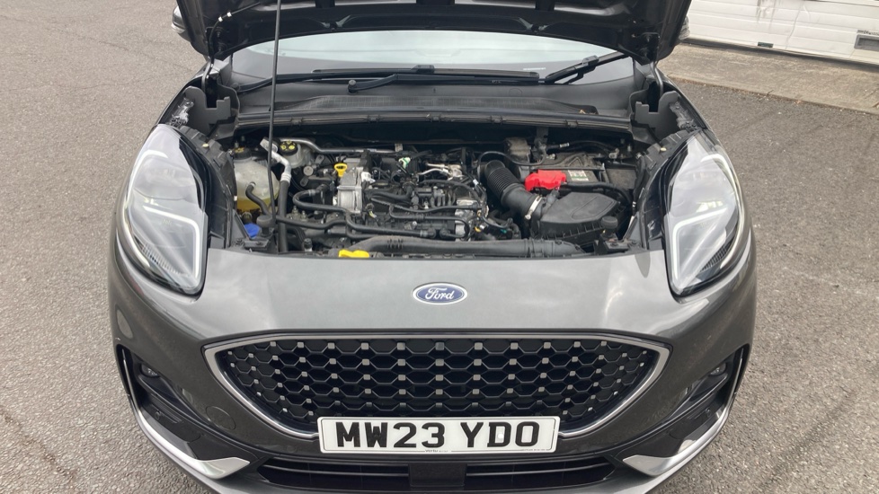 Ford Puma 1.0 EcoBoost Hybr mHEV 155 ST-Line Vignale 5dr DCT Petrol Hatchback - Image 8
