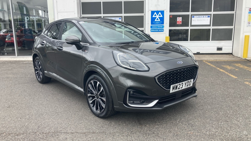 Ford Puma 1.0 EcoBoost Hybr mHEV 155 ST-Line Vignale 5dr DCT Petrol Hatchback - Image 40