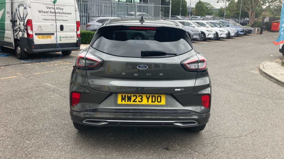Ford Puma 1.0 EcoBoost Hybr mHEV 155 ST-Line Vignale 5dr DCT Petrol Hatchback - Image 43