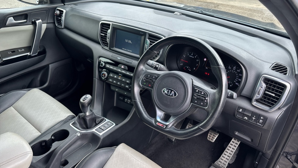 Kia Sportage 1.6T GDi GT-Line 5dr [AWD] Petrol Estate - Image 11