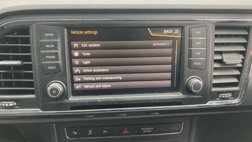 SEAT Ateca 1.4 EcoTSI SE 5dr Petrol Estate - Image 29