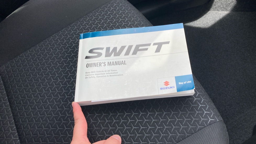 Suzuki Swift 1.2 Dualjet 83 12V Hybrid SZ-L 5dr Petrol Hatchback - Image 26