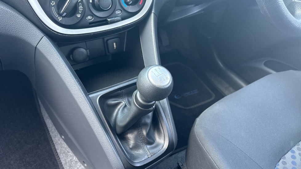 Suzuki Celerio 1.0 SZ2 5dr Petrol Hatchback - Image 13