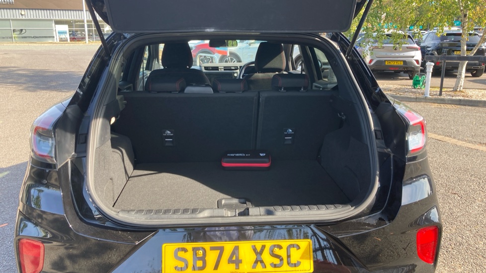 Ford Puma 1.0 EcoBoost Hybrid mHEV ST-Line 5dr Petrol Hatchback - Image 4