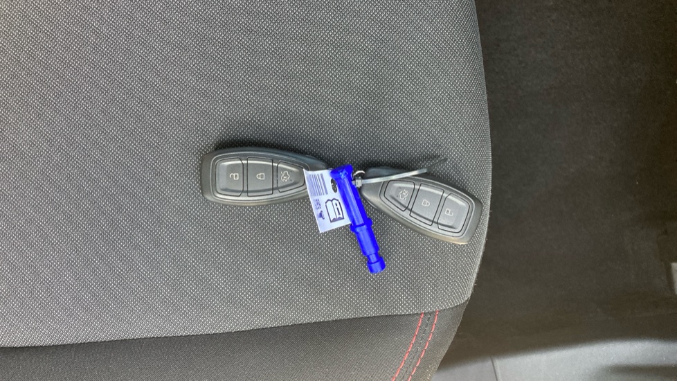 Ford Puma 1.0 EcoBoost Hybrid mHEV ST-Line 5dr Petrol Hatchback - Image 20