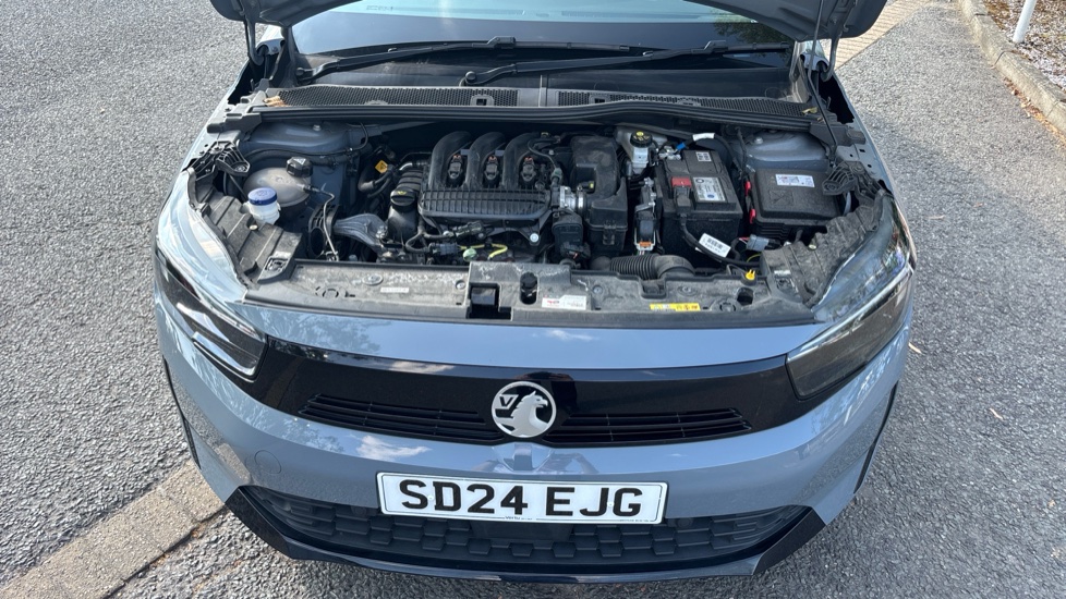 Vauxhall Corsa 1.2 Design 5dr Petrol Hatchback - Image 8