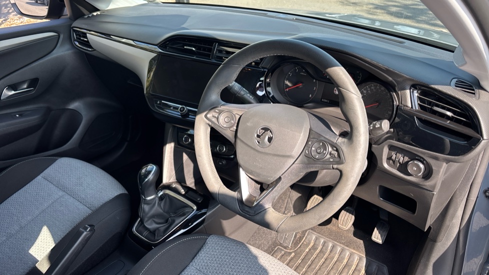 Vauxhall Corsa 1.2 Design 5dr Petrol Hatchback - Image 11