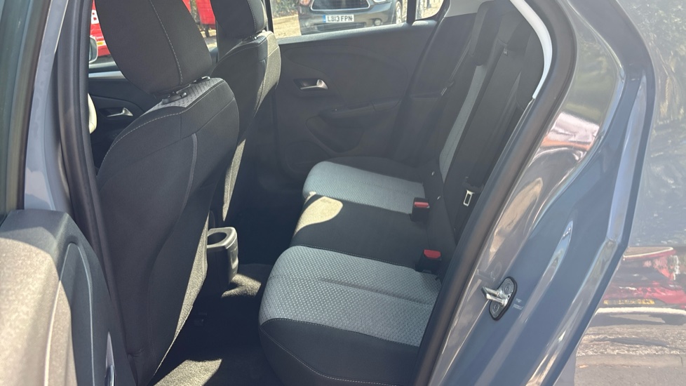 Vauxhall Corsa 1.2 Design 5dr Petrol Hatchback - Image 16
