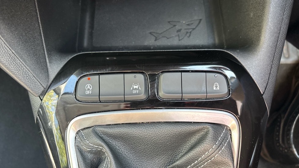 Vauxhall Corsa 1.2 Design 5dr Petrol Hatchback - Image 21