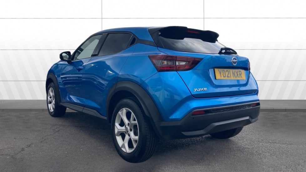 Nissan Juke 1.0 DiG-T 114 N-Connecta 5dr DCT Petrol Hatchback - Image 2
