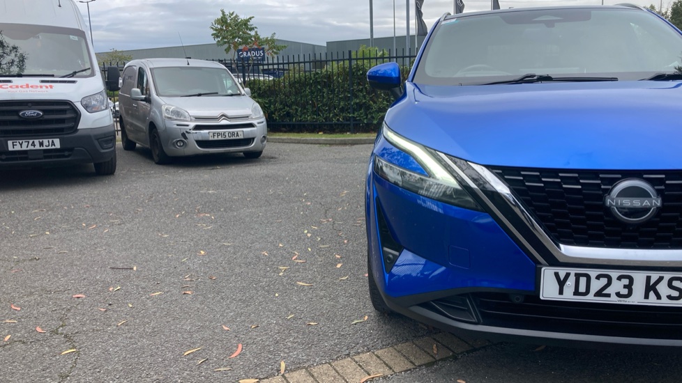 Nissan Qashqai 1.3 DiG-T MH 158 Tekna 5dr Xtronic Petrol Hatchback - Image 40