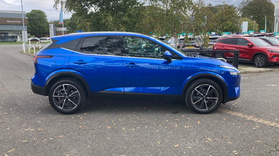 Nissan Qashqai 1.3 DiG-T MH 158 Tekna 5dr Xtronic Petrol Hatchback - Image 48