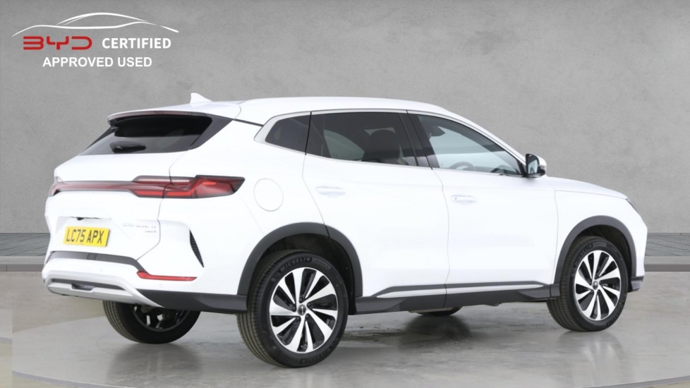 BYD Seal U 1.5 DM-i Boost 5dr Auto Estate - Image 2