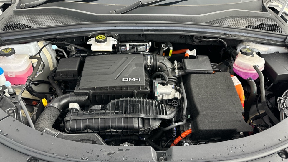 BYD Seal U 1.5 DM-i Boost 5dr Auto Estate - Image 21