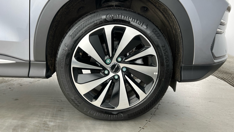 BYD Seal U 1.5 DM-i Comfort 5dr Auto Estate - Image 18