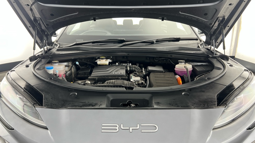 BYD Seal U 1.5 DM-i Comfort 5dr Auto Estate - Image 21
