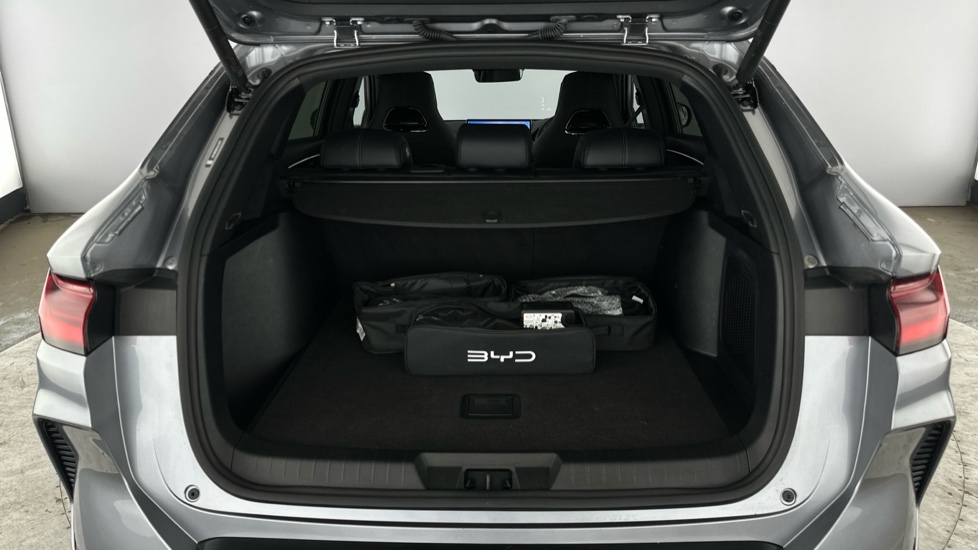 BYD Seal U 1.5 DM-i Comfort 5dr Auto Estate - Image 14